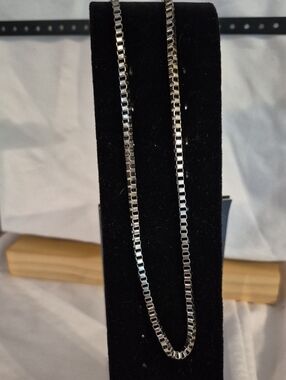 Creed Silver-Tone Box Chain Men's Necklace